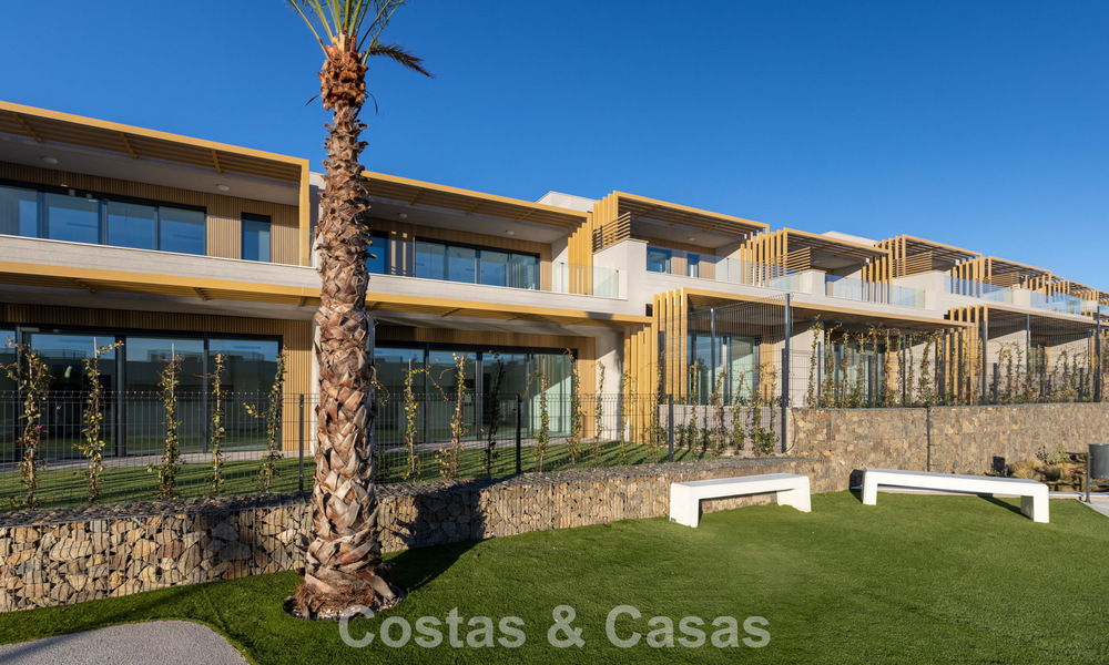 Prêt à emménager, nouvelle réalisation de maisons luxueuses à vendre, en première ligne du golf de Mijas, Costa del Sol 805100