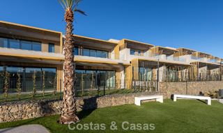 Prêt à emménager, nouvelle réalisation de maisons luxueuses à vendre, en première ligne du golf de Mijas, Costa del Sol 805100 