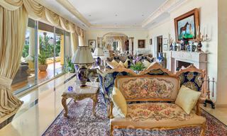 Villa de luxe à vendre dans un style espagnol classique, avec vue panoramique sur la mer à Benahavis - Marbella 38752 