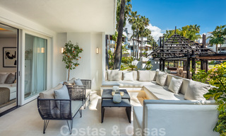 Appartement contemporain luxueux et rénové avec vue sur le jardin à vendre à Puente Romano - Golden Mile, Marbella 38915 