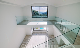 Majestueuse villa contemporaine méditerranéenne de luxe à vendre avec vue sur la mer dans le quartier exclusif El Madroñal à Benahavis - Marbella 38835 