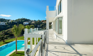 Majestueuse villa contemporaine méditerranéenne de luxe à vendre avec vue sur la mer dans le quartier exclusif El Madroñal à Benahavis - Marbella 38836 