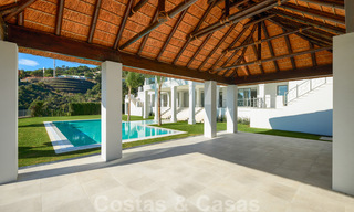 Majestueuse villa contemporaine méditerranéenne de luxe à vendre avec vue sur la mer dans le quartier exclusif El Madroñal à Benahavis - Marbella 38838 