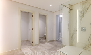 Majestueuse villa contemporaine méditerranéenne de luxe à vendre avec vue sur la mer dans le quartier exclusif El Madroñal à Benahavis - Marbella 38843 