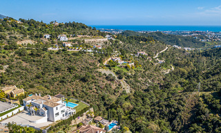 Majestueuse villa contemporaine méditerranéenne de luxe à vendre avec vue sur la mer dans le quartier exclusif El Madroñal à Benahavis - Marbella 38875 
