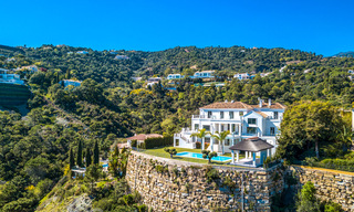 Majestueuse villa contemporaine méditerranéenne de luxe à vendre avec vue sur la mer dans le quartier exclusif El Madroñal à Benahavis - Marbella 38877 