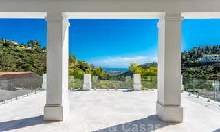 Majestueuse villa contemporaine méditerranéenne de luxe à vendre avec vue sur la mer dans le quartier exclusif El Madroñal à Benahavis - Marbella 38879 