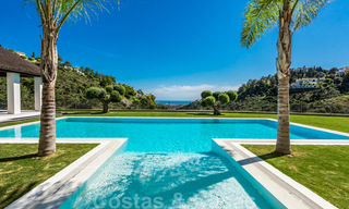 Majestueuse villa contemporaine méditerranéenne de luxe à vendre avec vue sur la mer dans le quartier exclusif El Madroñal à Benahavis - Marbella 38882 