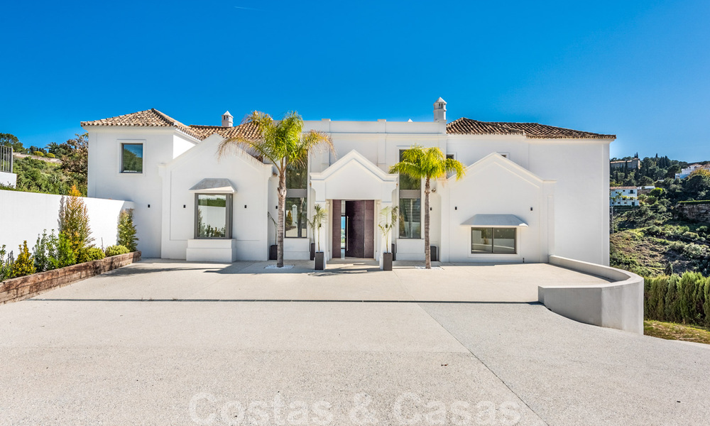 Majestueuse villa contemporaine méditerranéenne de luxe à vendre avec vue sur la mer dans le quartier exclusif El Madroñal à Benahavis - Marbella 38886