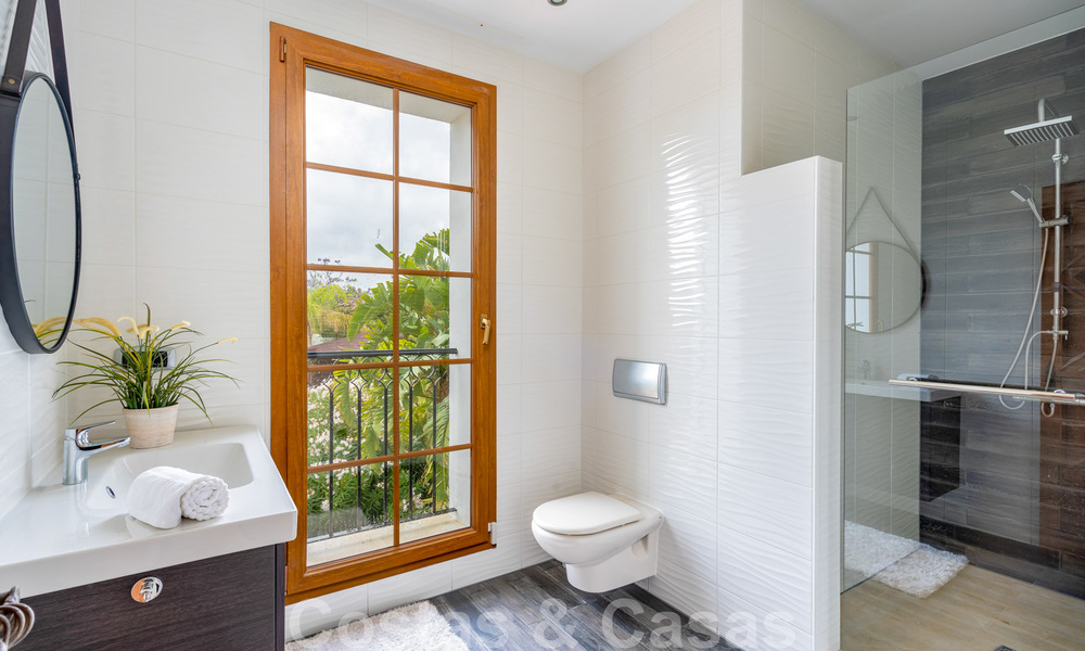 Élégante villa espagnole de luxe à vendre sur un grand terrain à Mijas, Costa del Sol 38947