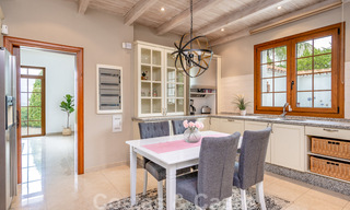 Élégante villa espagnole de luxe à vendre sur un grand terrain à Mijas, Costa del Sol 38953 