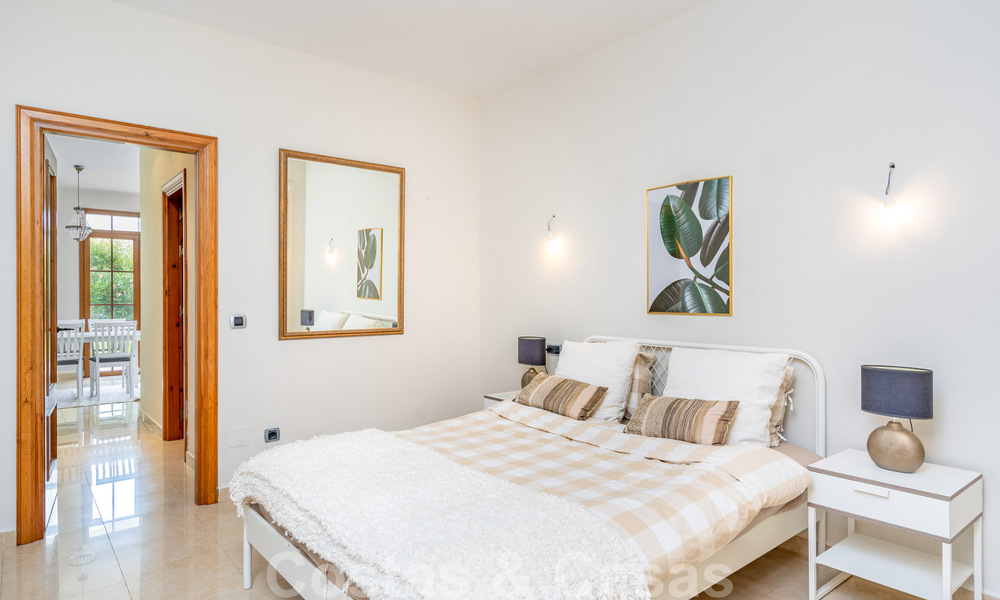 Élégante villa espagnole de luxe à vendre sur un grand terrain à Mijas, Costa del Sol 38961