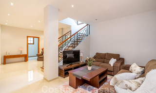 Élégante villa espagnole de luxe à vendre sur un grand terrain à Mijas, Costa del Sol 38965 