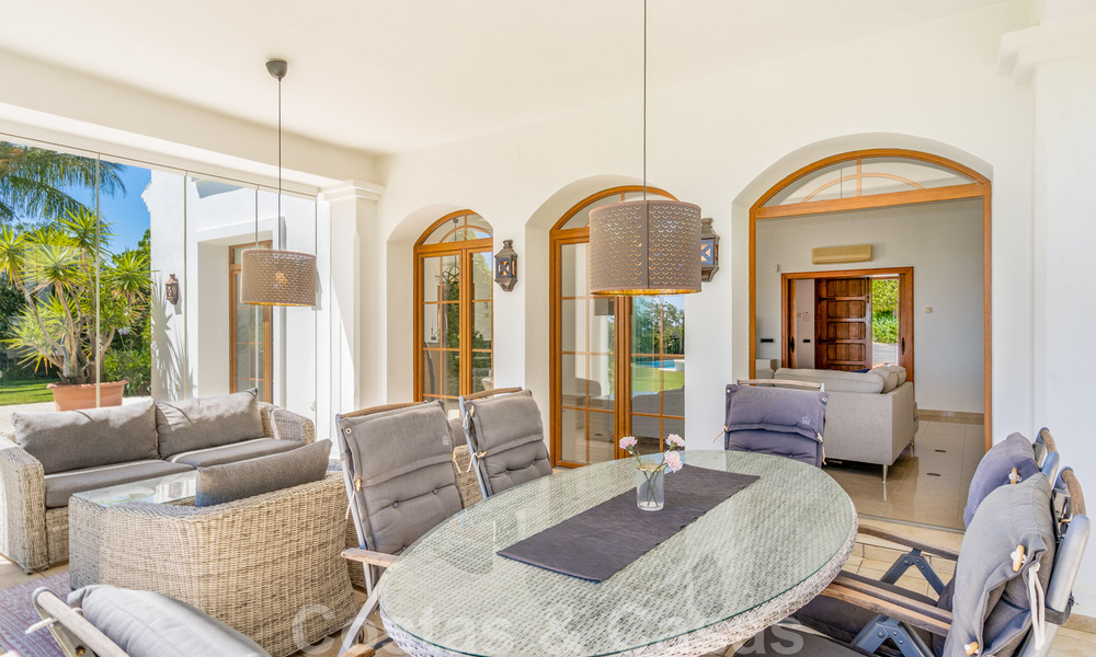 Élégante villa espagnole de luxe à vendre sur un grand terrain à Mijas, Costa del Sol 38978