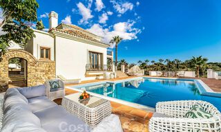 Vente d'une propriété majestueuse et royale avec des logements pour invités et une intimité totale, entourée de terrains de golf à Benahavis - Marbella 38989 