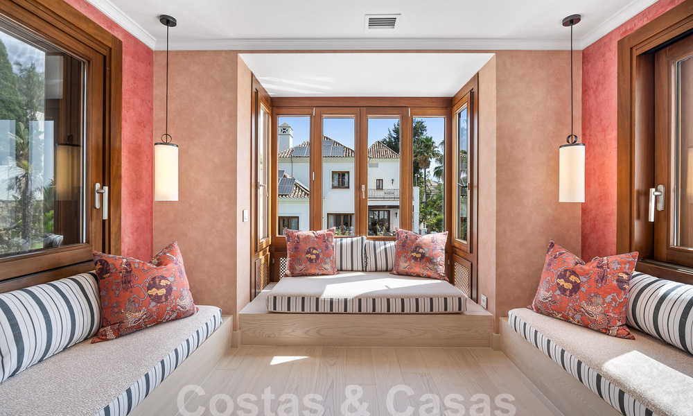Vente d'une propriété majestueuse et royale avec des logements pour invités et une intimité totale, entourée de terrains de golf à Benahavis - Marbella 55956