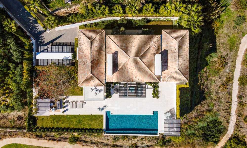 Prestigieuse villa méditerranéenne contemporaine à vendre, en première ligne du golf dans une resort de cinq étoiles à Benahavis - Marbella 39019