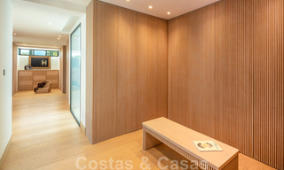 Prestigieuse villa méditerranéenne contemporaine à vendre, en première ligne du golf dans une resort de cinq étoiles à Benahavis - Marbella 39030 