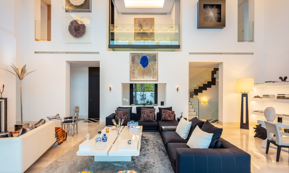 Prestigieuse villa méditerranéenne contemporaine à vendre, en première ligne du golf dans une resort de cinq étoiles à Benahavis - Marbella 39039