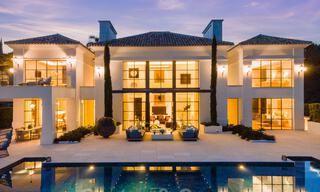 Prestigieuse villa méditerranéenne contemporaine à vendre, en première ligne du golf dans une resort de cinq étoiles à Benahavis - Marbella 39045 