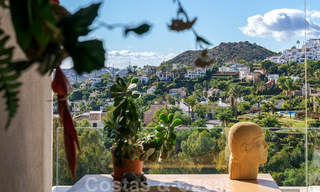 Penthouse contemporain à vendre avec vue panoramique sur la vallée et la mer, dans le quartier exclusif de Benahavis - Marbella 39105 