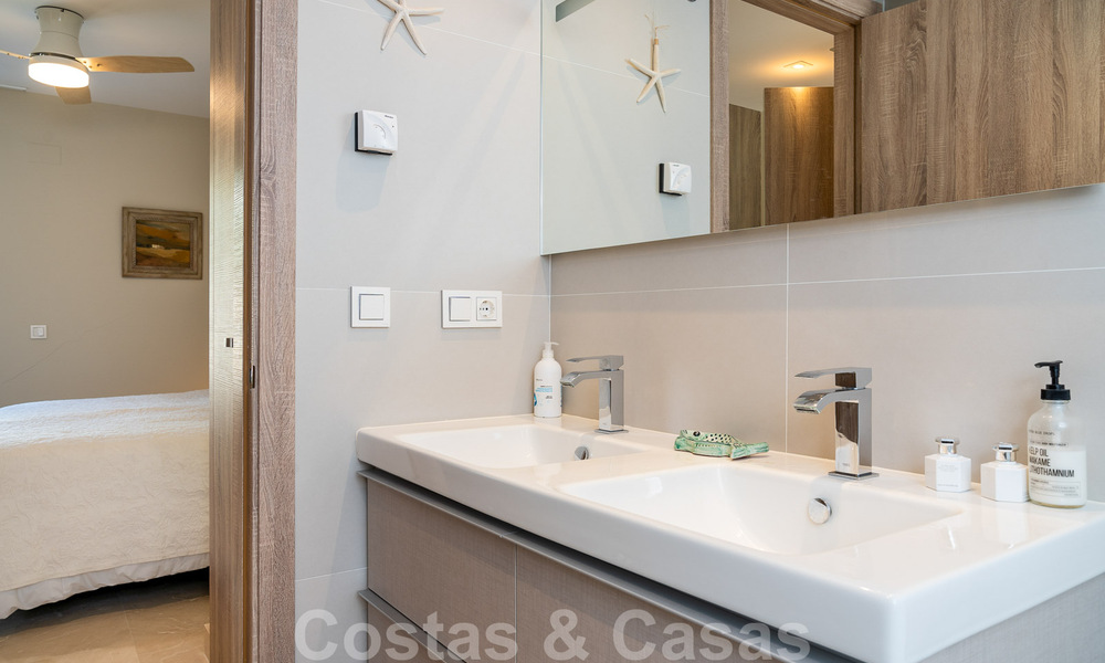 Penthouse contemporain à vendre avec vue panoramique sur la vallée et la mer, dans le quartier exclusif de Benahavis - Marbella 39119