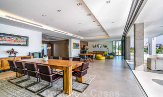 Villa de luxe ultramoderne à couper le souffle, à vendre avec vue panoramique sur la mer à Nueva Andalucia, Marbella, à distance de marche de Puerto Banus 39202 