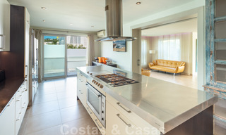 Villa contemporaine de luxe à vendre, en première ligne du resort de golf Las Brisas, avec vue imprenable à Nueva Andalucia, Marbella 39252 