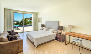Villa contemporaine de luxe à vendre, en première ligne du resort de golf Las Brisas, avec vue imprenable à Nueva Andalucia, Marbella 39257 
