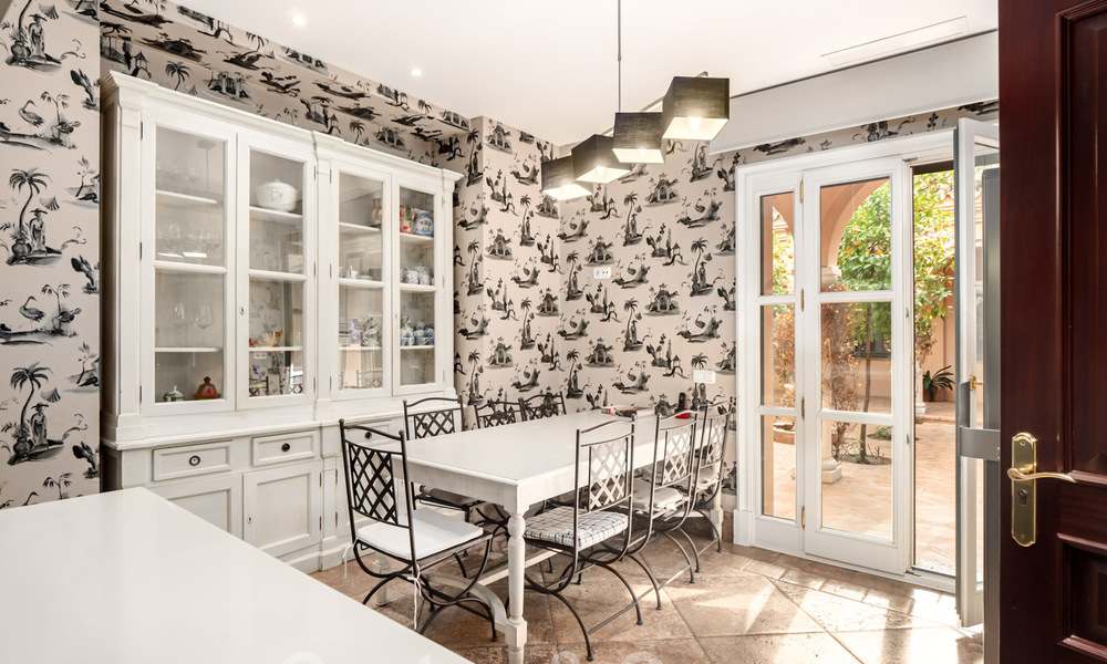 Villa de luxe de style méditerranéen à vendre avec vue sur la mer dans un complexe de golf cinq étoiles à Benahavis - Marbella 39280