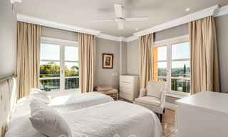 Villa de luxe de style méditerranéen à vendre avec vue sur la mer dans un complexe de golf cinq étoiles à Benahavis - Marbella 39284 