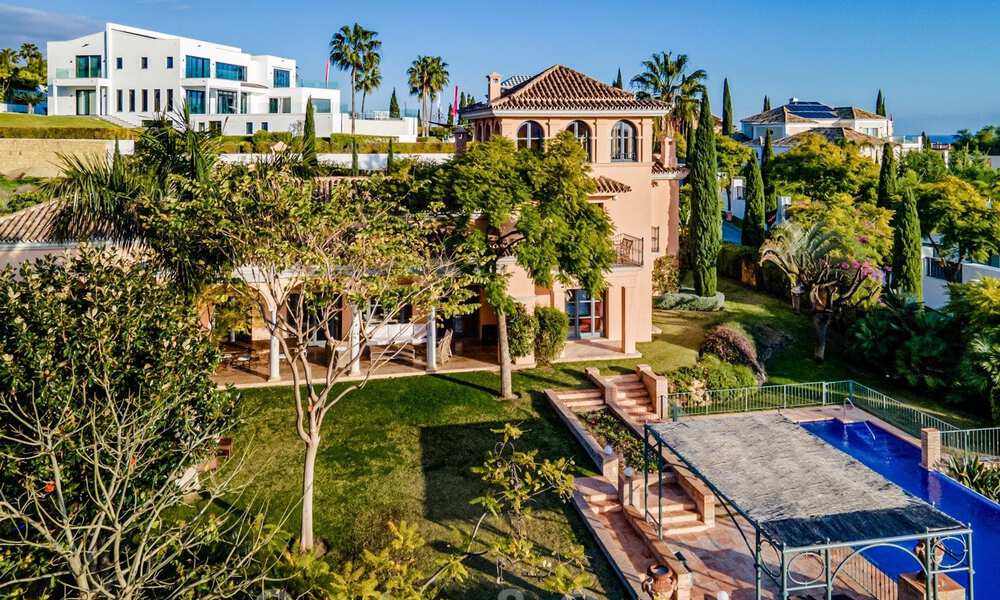 Villa de luxe de style méditerranéen à vendre avec vue sur la mer dans un complexe de golf cinq étoiles à Benahavis - Marbella 39293