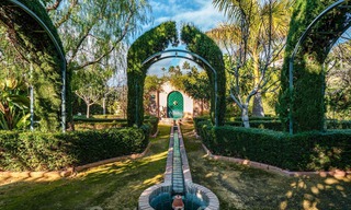 Villa de luxe de style méditerranéen à vendre avec vue sur la mer dans un complexe de golf cinq étoiles à Benahavis - Marbella 39298 