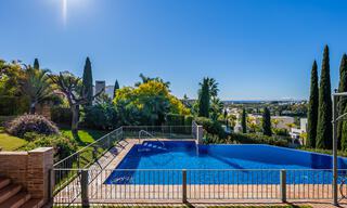 Villa de luxe de style méditerranéen à vendre avec vue sur la mer dans un complexe de golf cinq étoiles à Benahavis - Marbella 39312 