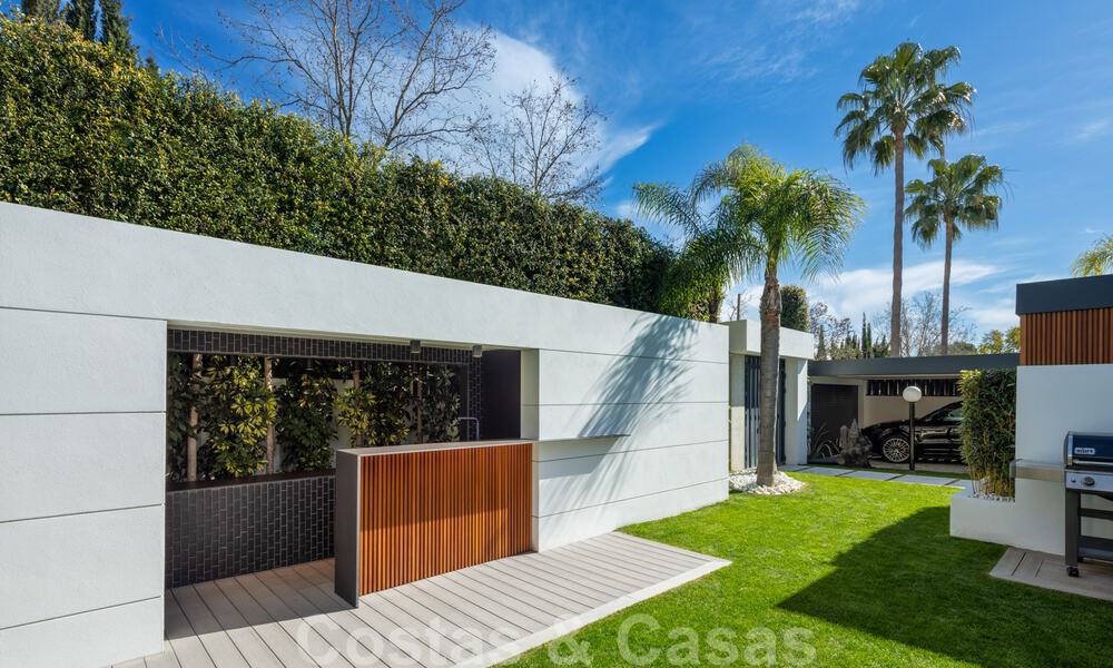 Prêt à emménager, nouvelle villa moderne à vendre à Guadalmina, à côté de San Pedro, Marbella 39329
