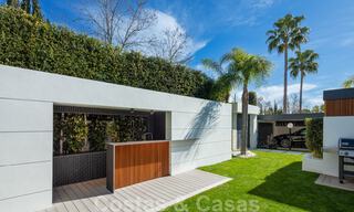 Prêt à emménager, nouvelle villa moderne à vendre à Guadalmina, à côté de San Pedro, Marbella 39329 