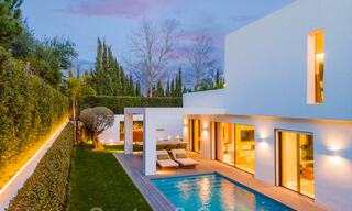 Prêt à emménager, nouvelle villa moderne à vendre à Guadalmina, à côté de San Pedro, Marbella 39338 