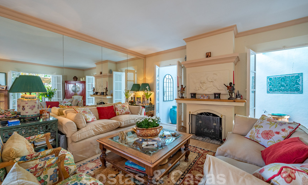 Charmante et pittoresque maison à vendre dans un quartier résidentiel sécurisé du Golden Mile à Marbella 39420