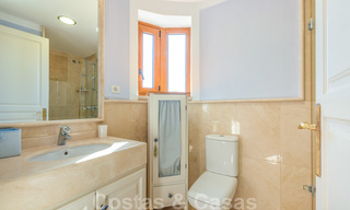 Villa espagnole authentique à vendre dans une urbanisation a deux pas de la mer, au Golden Mile de Marbella 39427 