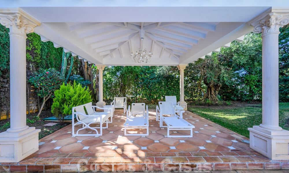 Villa de style espagnol à vendre dans la zone de plage convoitée de Bahia de Marbella 39459