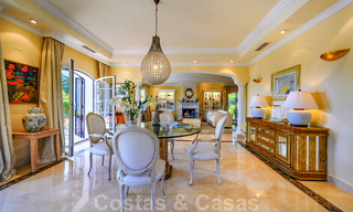 Villa de style espagnol à vendre dans la zone de plage convoitée de Bahia de Marbella 39466 