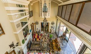 Villa charmante de style Alhambra à vendre dans l'exclusif Marbella Club Golf Resort à Benahavis, la Costa del Sol 39524 