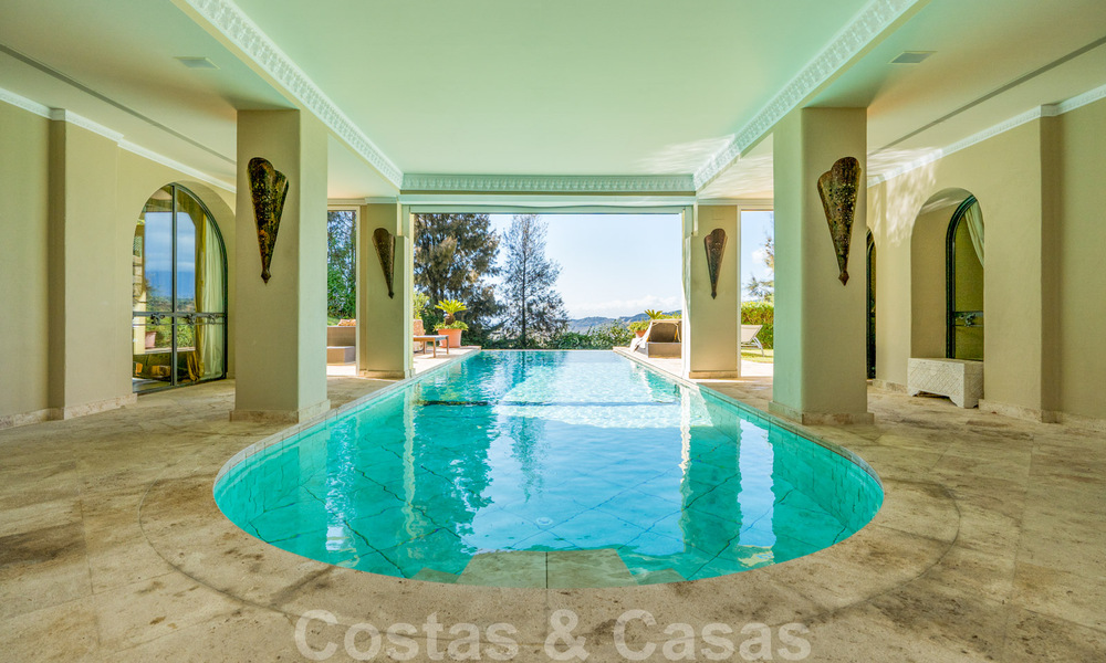 Villa charmante de style Alhambra à vendre dans l'exclusif Marbella Club Golf Resort à Benahavis, la Costa del Sol 39532