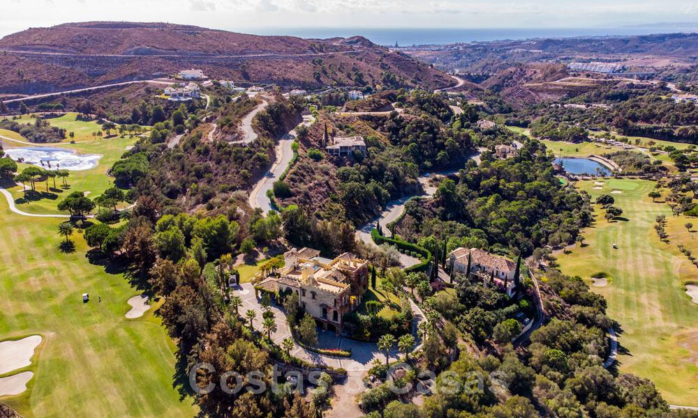 Villa charmante de style Alhambra à vendre dans l'exclusif Marbella Club Golf Resort à Benahavis, la Costa del Sol 39534