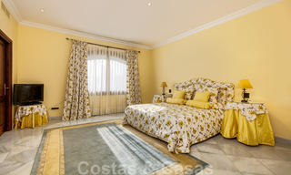 Villa de luxe de style méditerranéen à vendre à proximité de la plage, d’un terrain de golf et des commodités dans le prestigieux quartier de Guadalmina Baja à Marbella 39550 