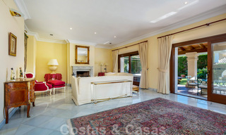Villa de luxe de style méditerranéen à vendre à proximité de la plage, d’un terrain de golf et des commodités dans le prestigieux quartier de Guadalmina Baja à Marbella 39573 