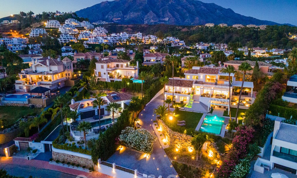 Villa de luxe rénovée et spacieuse à vendre dans un style méditerranéen avec un design contemporain à Nueva Andalucia, Marbella 39599