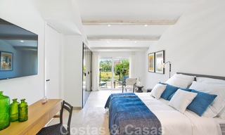 Villa de luxe rénovée et spacieuse à vendre dans un style méditerranéen avec un design contemporain à Nueva Andalucia, Marbella 39611 
