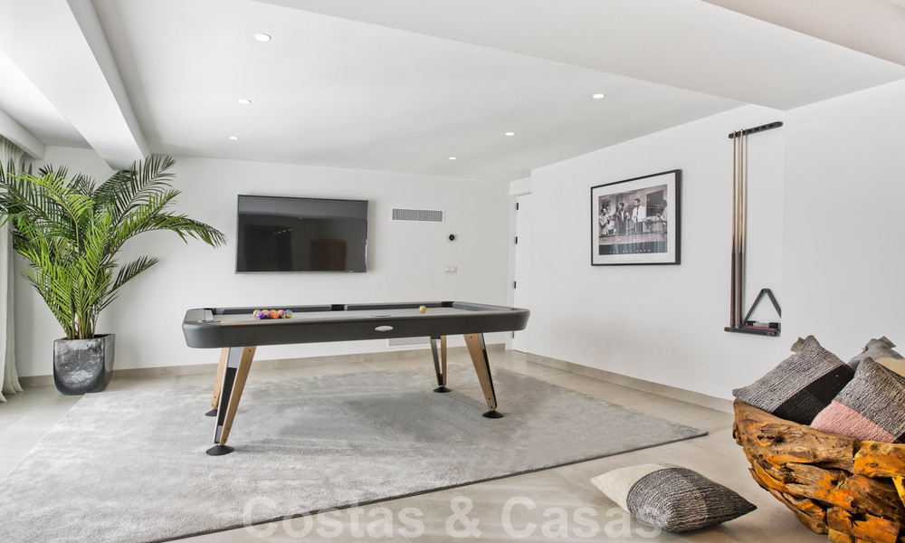Villa de luxe rénovée et spacieuse à vendre dans un style méditerranéen avec un design contemporain à Nueva Andalucia, Marbella 39618
