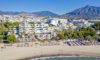 Appartement contemporain rénové en première ligne de la plage à vendre à Gray D'Albion à Puerto Banus, Marbella 39787 